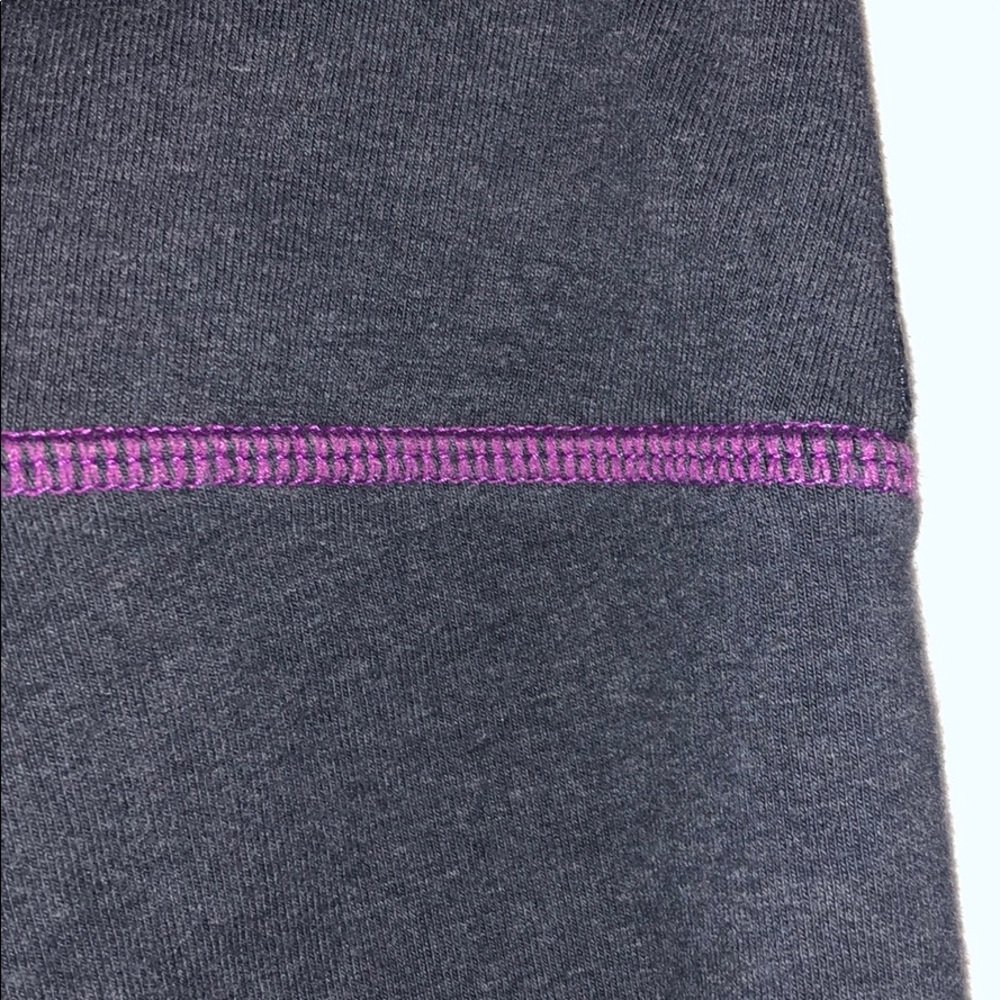 LULU crop leggings!!